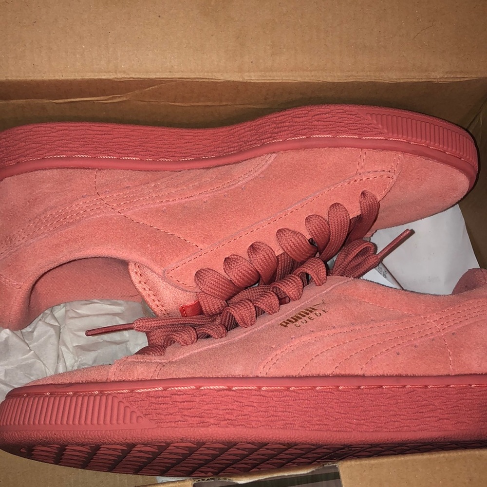 🌺Suede puma desert flower🌺